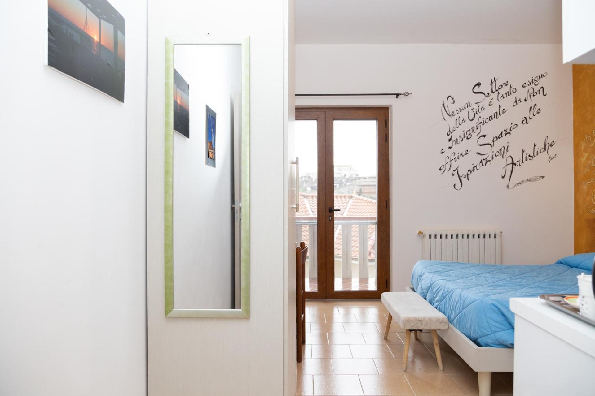 La Dimora Degli Artisti Panzió Catanzaro Kültér fotó